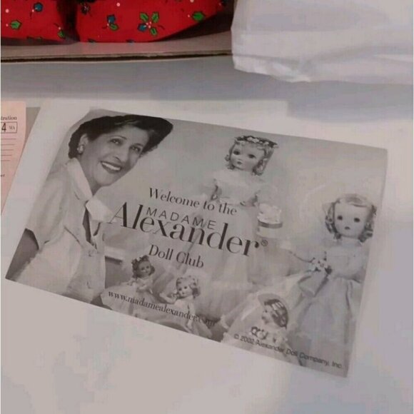 Madame Alexandera 'Deck The Halls' 8 In Doll Red Velvet Dress 2003 New In Box - Picture 4 of 15